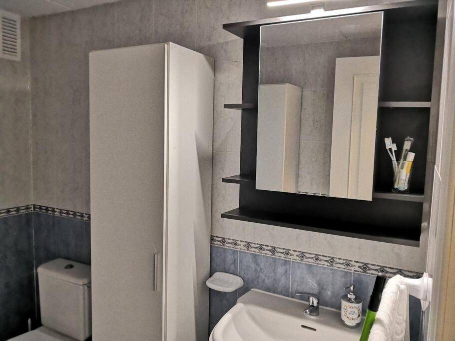 Apartamento Zona Playa En Roquetas Cerca De Bares Restaurantes Y Centro Comercial روكيتاس ذي مار المظهر الخارجي الصورة